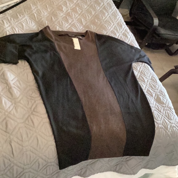 Top - Picture 3 of 3